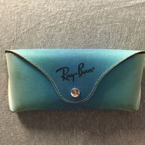 Rayban Round metal blue lens gold frame sunglasses