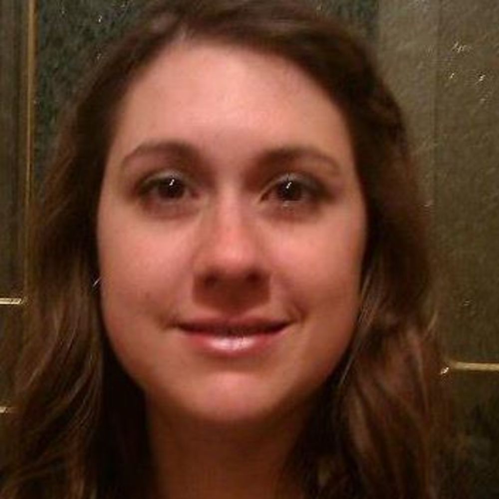 Meet your Posher, Carolyn