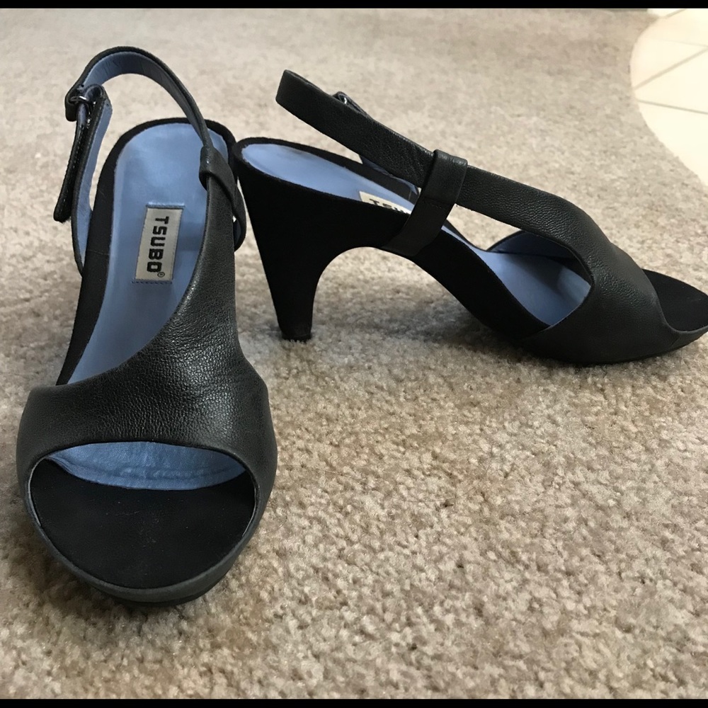 Black Sandals