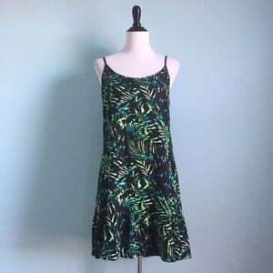 NWT Leafy Printed Shift Black Dress
