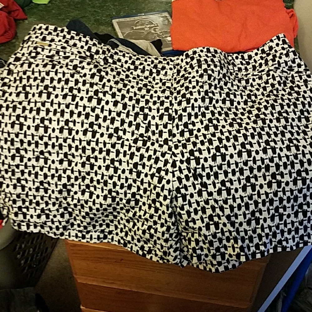 White house black market shorts size 14