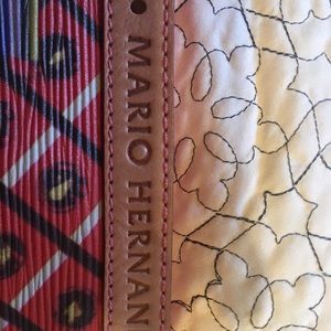 Original Mario Hernández Bag good condition .