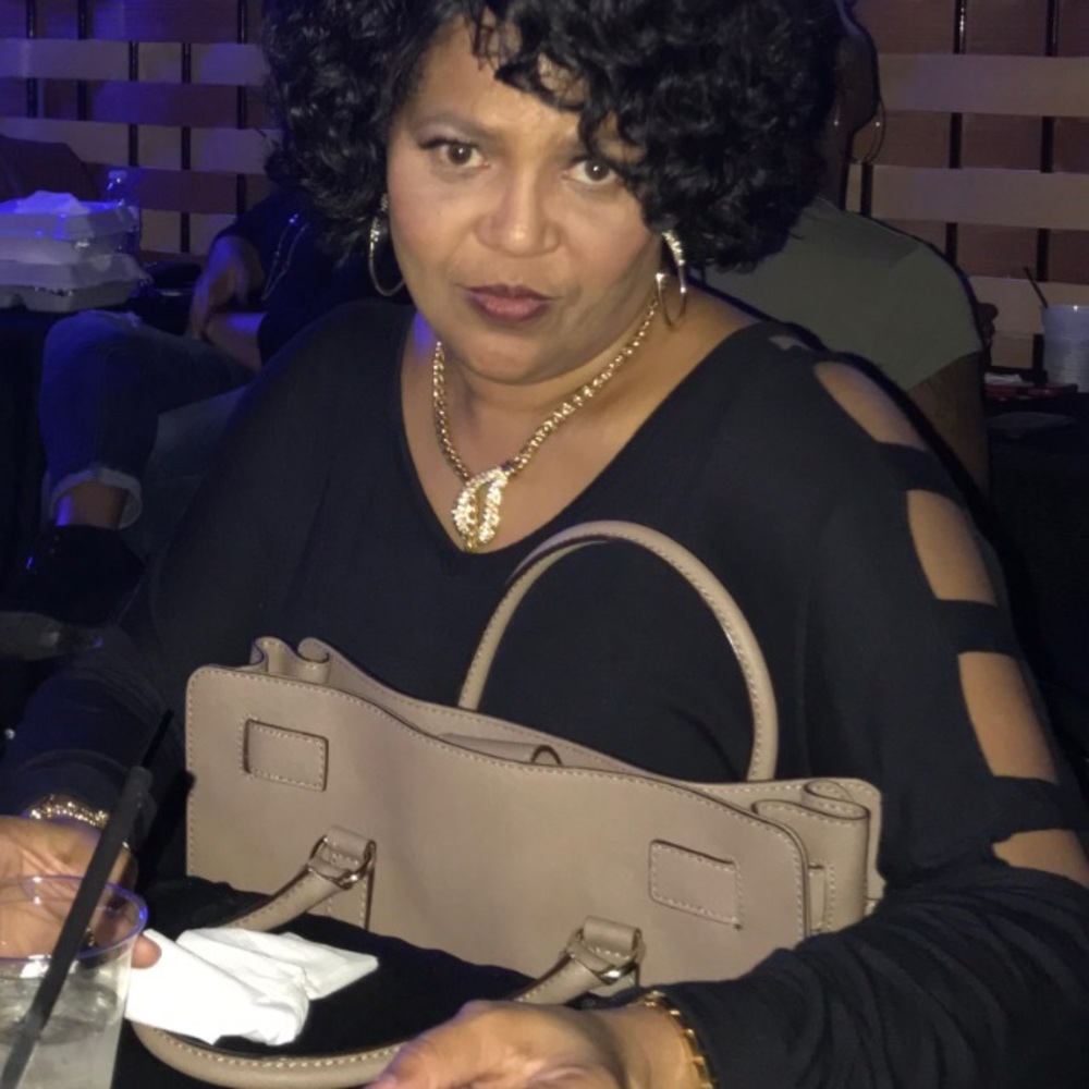 Meet your Posher, Kelly