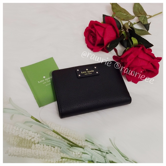 New Kate Spade leather tassel tote & wallet set - Picture 6 of 8