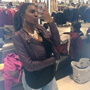 Meet your Posher, Grace