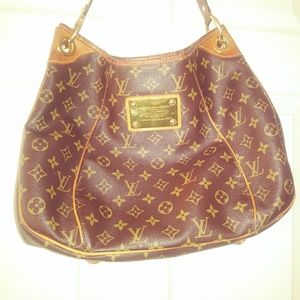 Louis Vuitton Purse