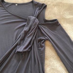New! Cold shoulder top