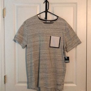Pacsun L tee