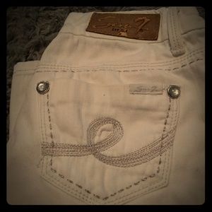 Seven jeans
