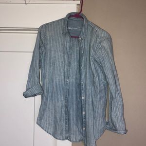 Gap Button Up