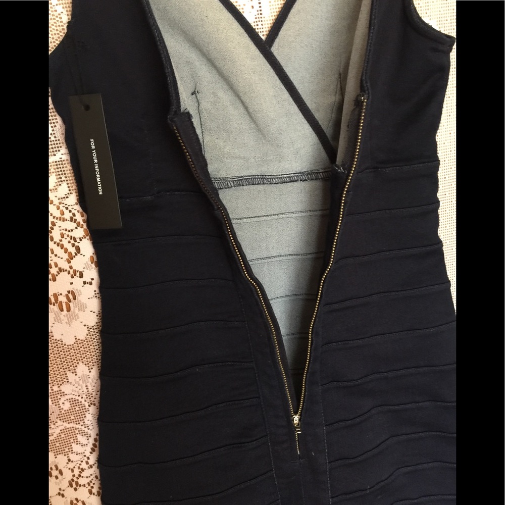 Express Dark Indigo Denim Stretchy Textured Dress - Picture 4 of 6