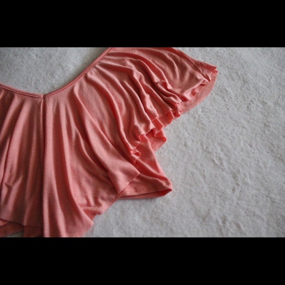 Peach Ruffle V Neck Crop Top - Picture 2 of 8