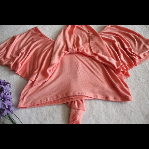 Peach Ruffle V Neck Crop Top - Picture 3 of 8
