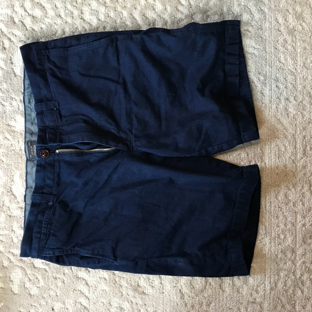 J Crew men’s shorts. Excellent condition.