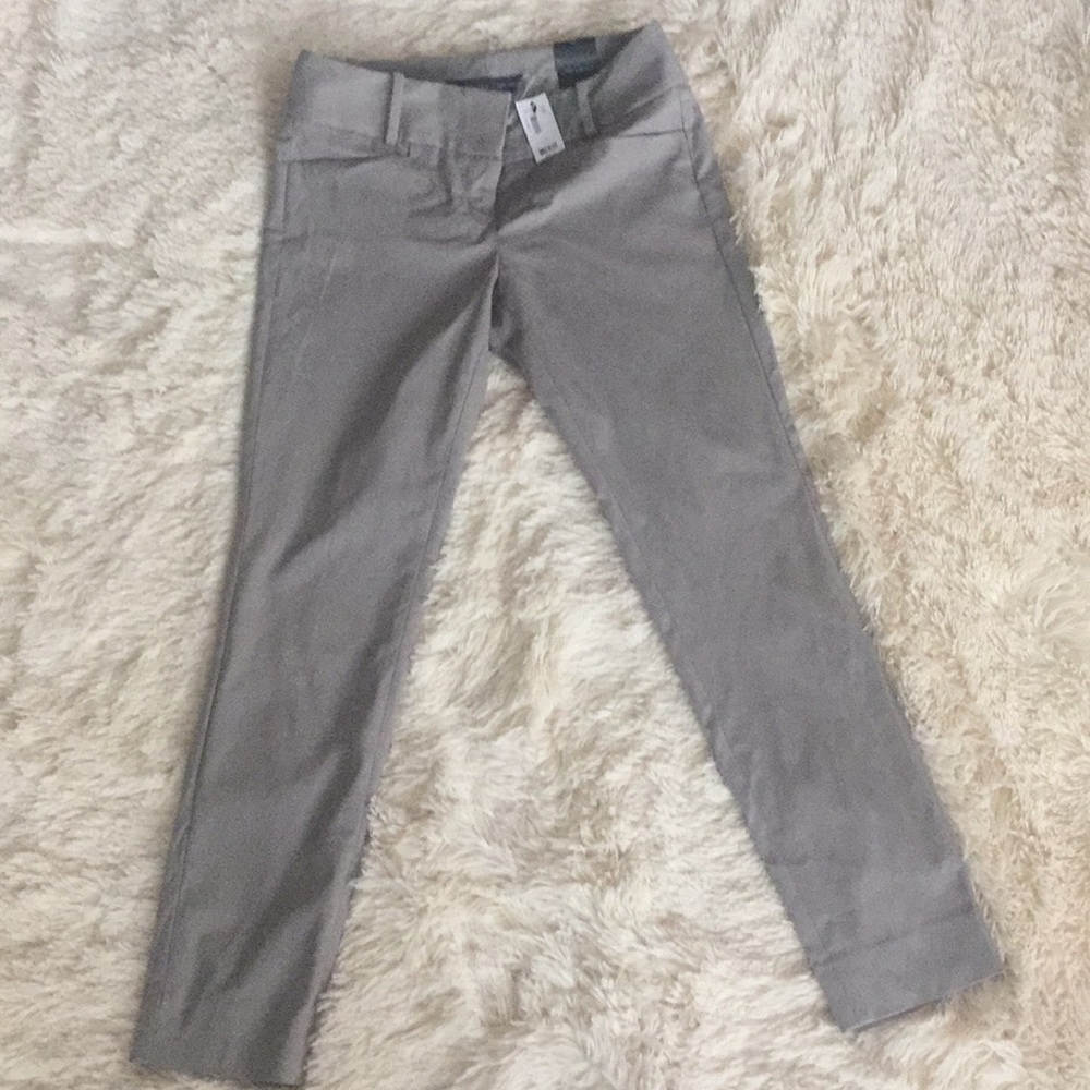 NWT The Limited Ideal Stretch Ankle Pant