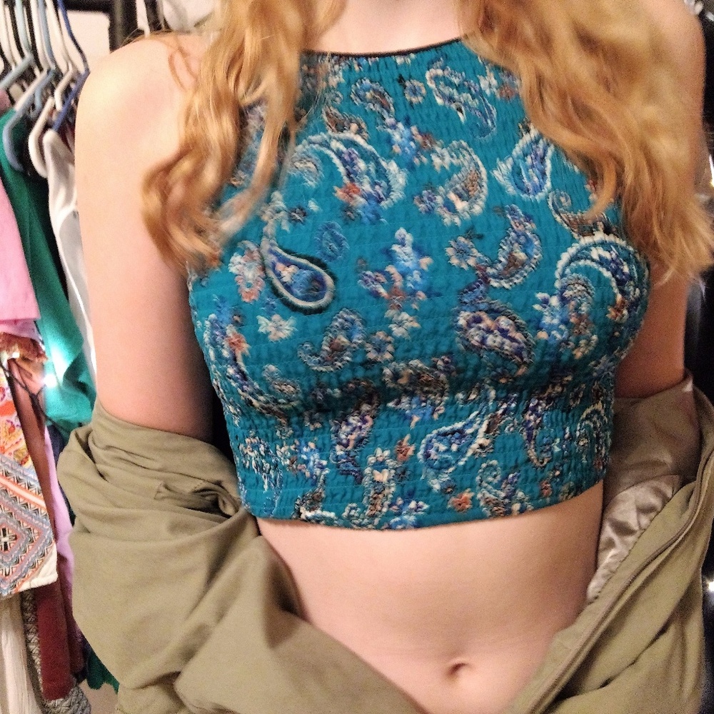 Blue Patterned Crop Top - Picture 2 of 3
