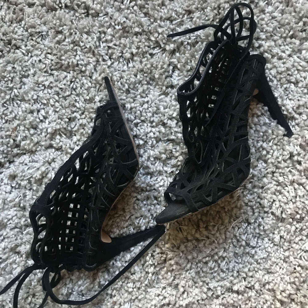 Zara toe up cut out heel