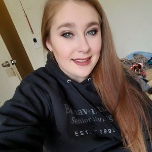 Meet your Posher, Brittney