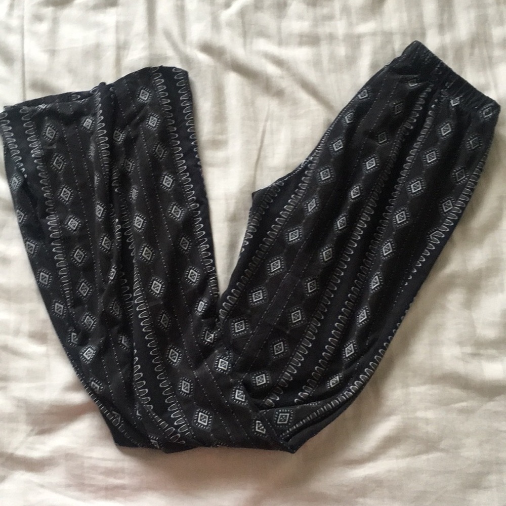 Kendal and Kiley XS high waisted bell bottoms