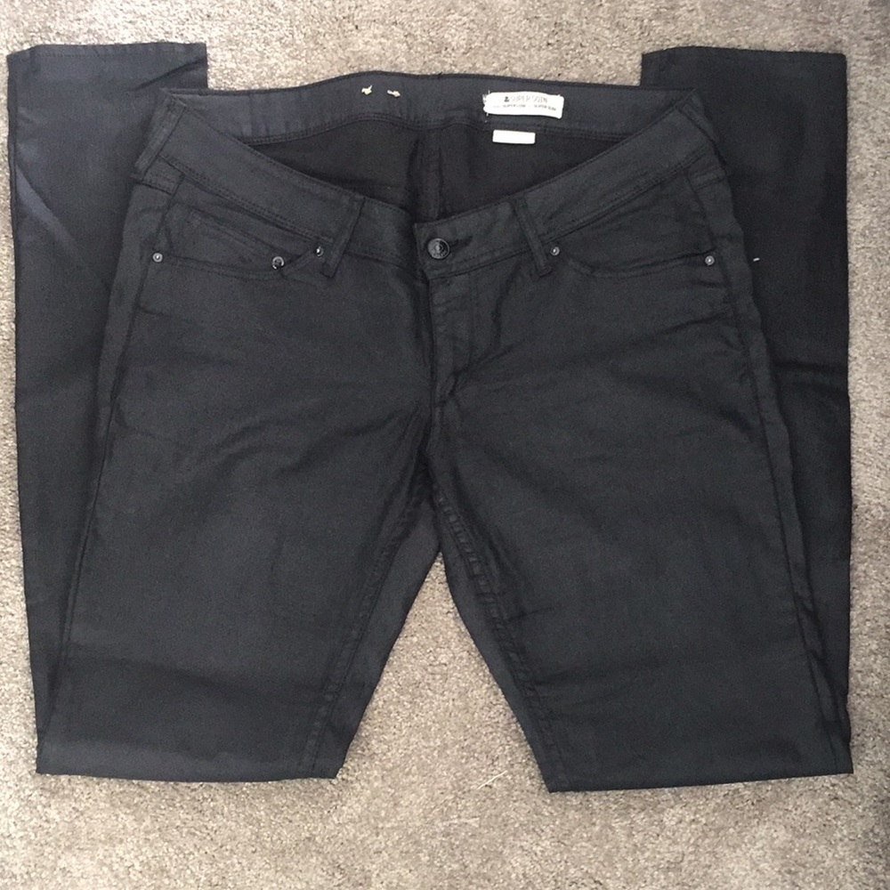 Black skinny jeans