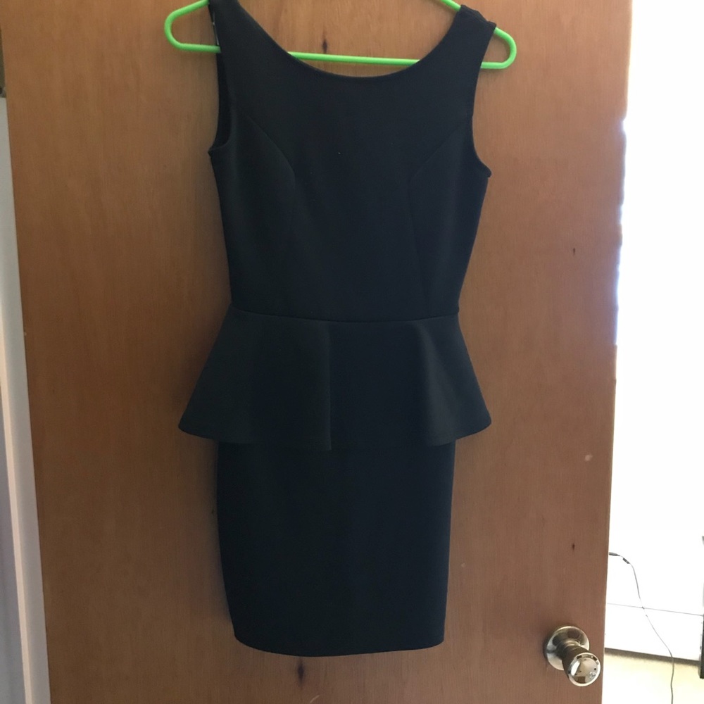 Black Peplum Dreas