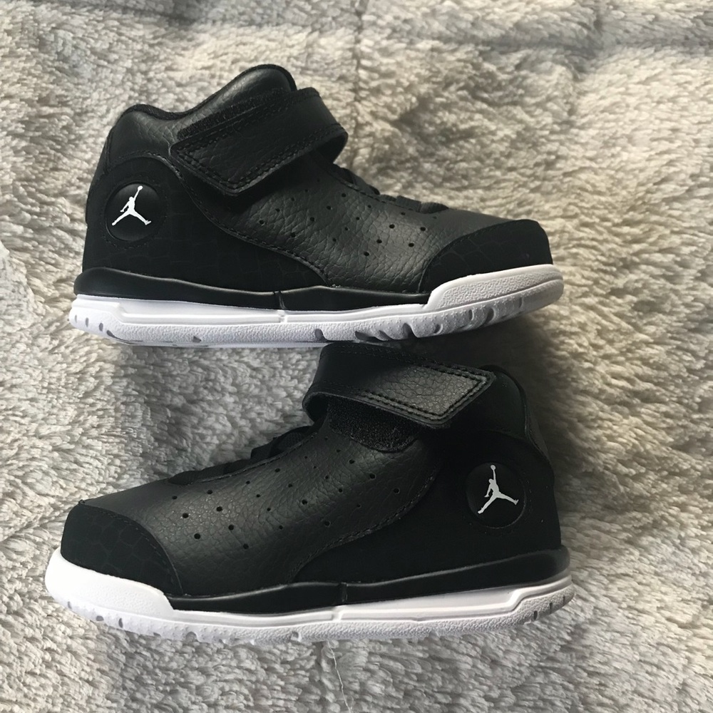Black 7C Nike Jordan’s