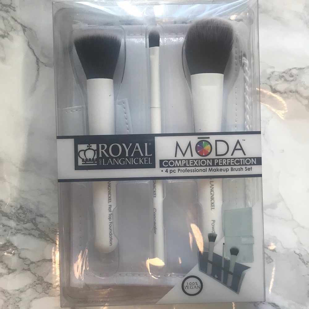 Moda complexion perfection 4pc brush set