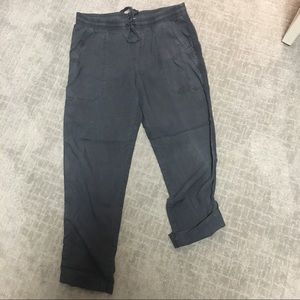 Cloth and Stone drawstring jogger. Size Small