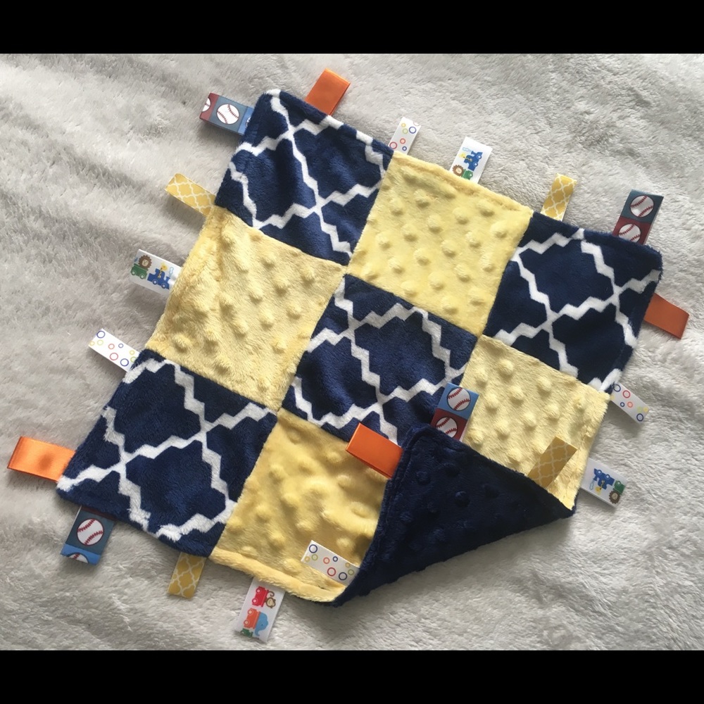 Quilted minky taggie