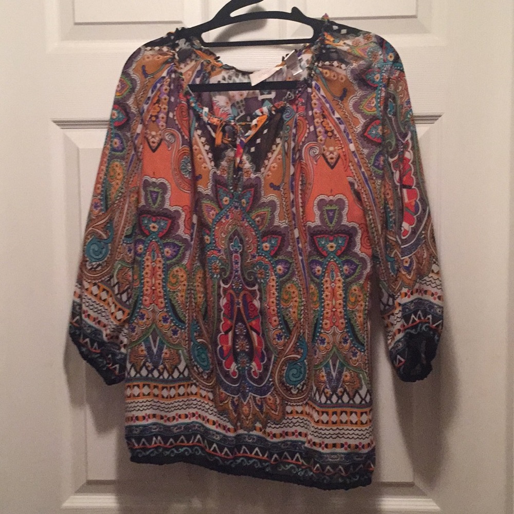 Multicolored blouse.