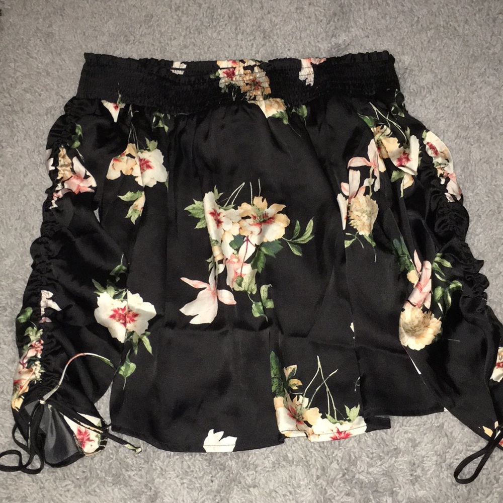 Forever 21 - Tie Sleeve, Off-the-Shoulder Crop Top
