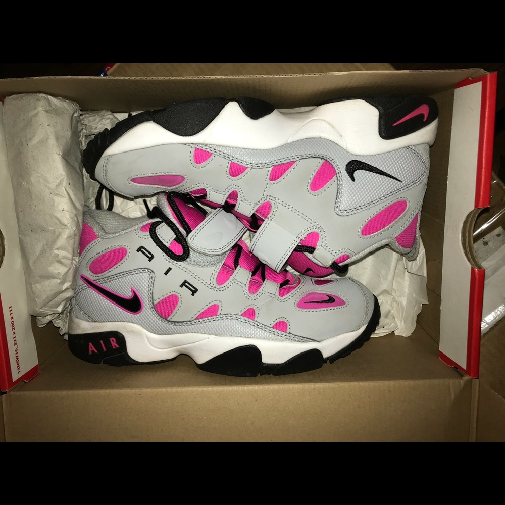Nike Air Turf Raider
