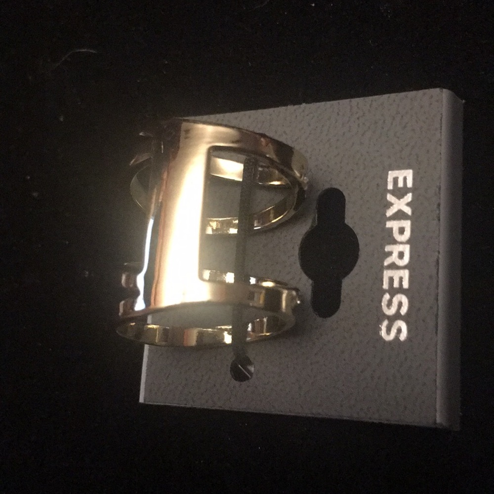 Express gold layered ring with crystals, size 8 - Picture 3 of 4