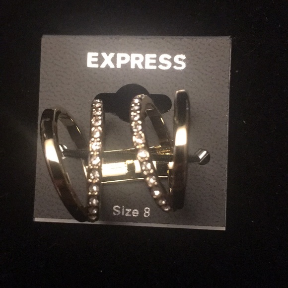 Express gold layered ring with crystals, size 8 - Picture 2 of 4