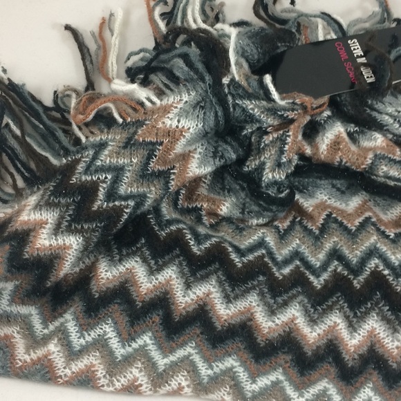 NWT Steve Madden Cowl Scarf chevron pattern - Picture 6 of 6