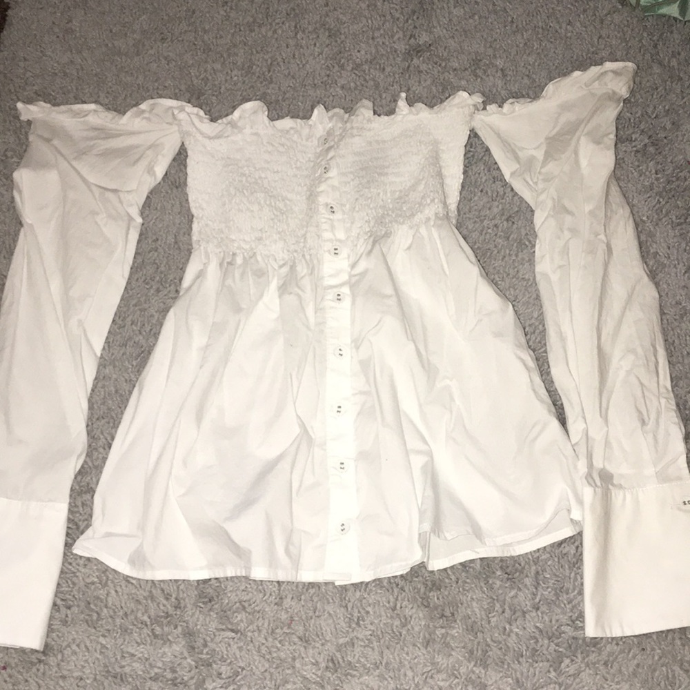 Forever 21 - Button-Up Off-the-Shoulder top