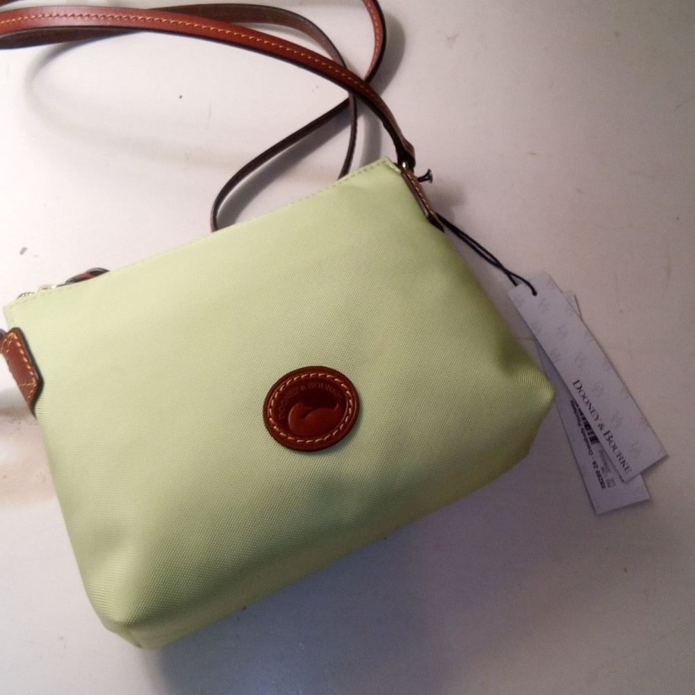 Dooney&Bourke Crossbody Pouchette