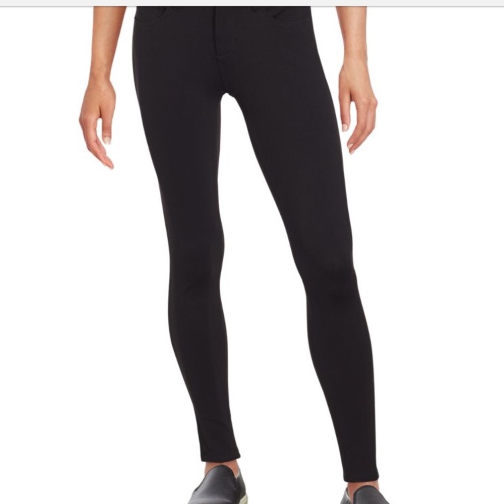 Joe’s Jeans Black jegging size 26