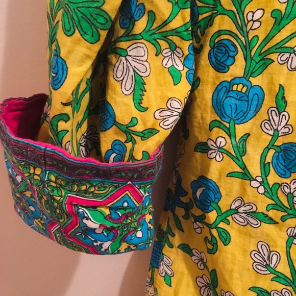 Beautiful yellow with floral print kurta. - Picture 4 of 4