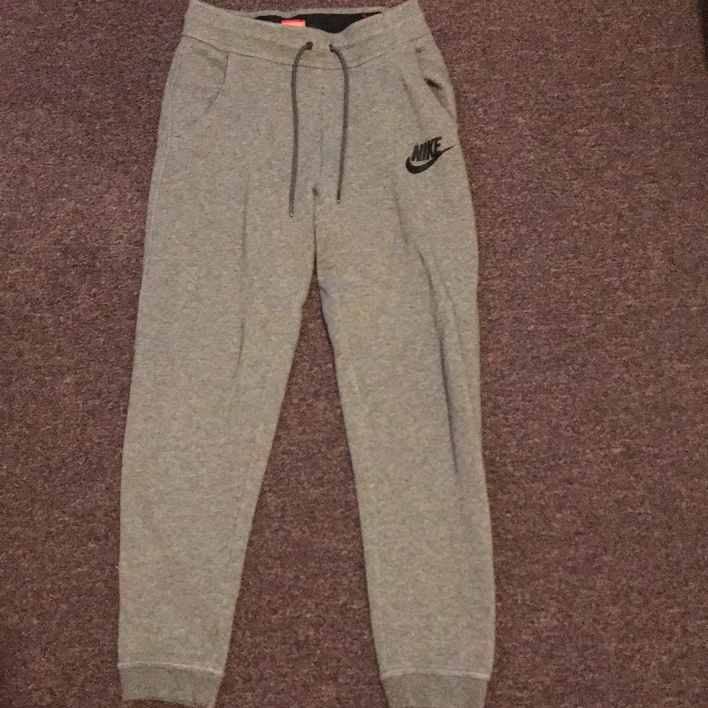Grey Nike sweatpants