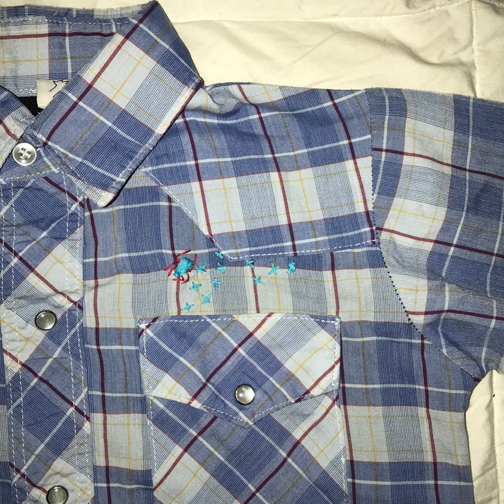 Claude custom button down - Picture 2 of 3