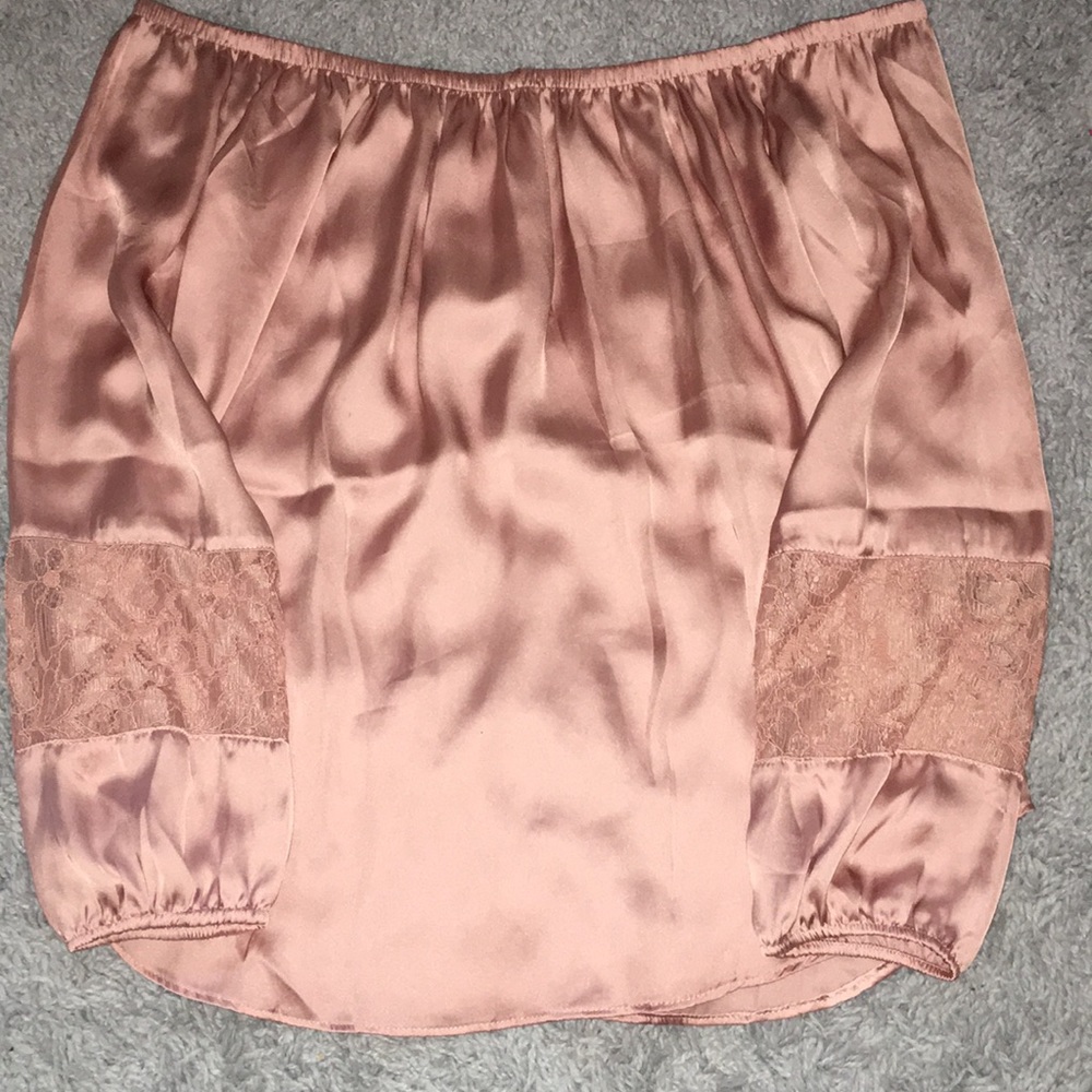 Forever 21 - Lace Paneled Sleeve Off-the-Shoulder