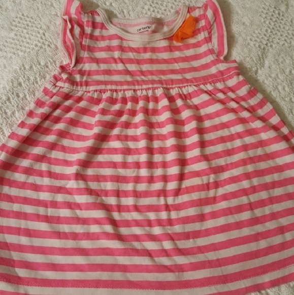 Bundle of infant dresses - Picture 2 of 7