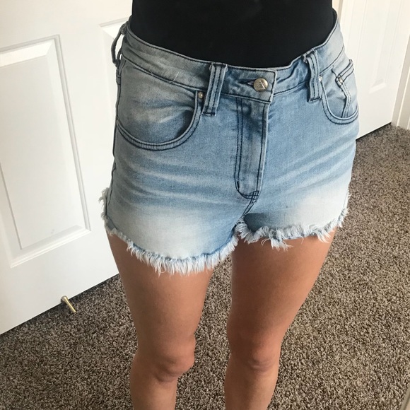 Best high waisted shorts - Picture 2 of 4