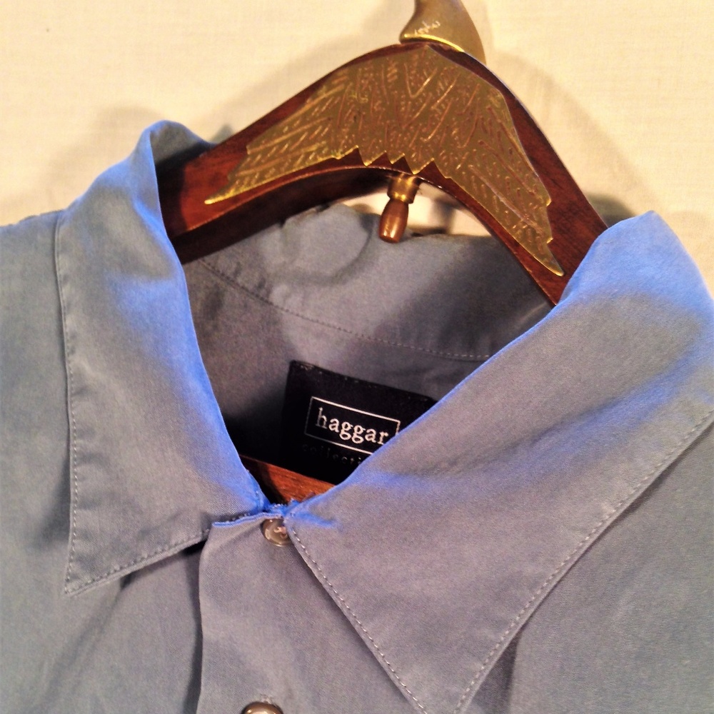 Haggar Collection Blue Solid Button Down Shirt