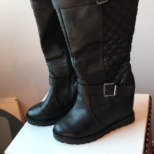 Black Wide Calf Wedge Boots