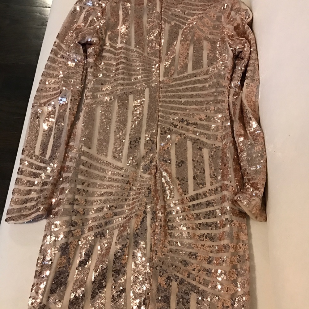 ✨Rose gold sequin dress✨ - Picture 2 of 3