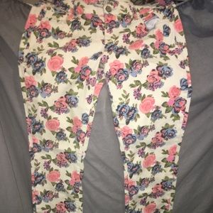 Floral skinny jeans!