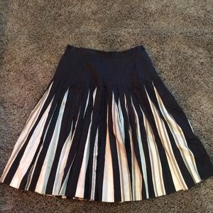 Ann Taylor Loft pleated skirt