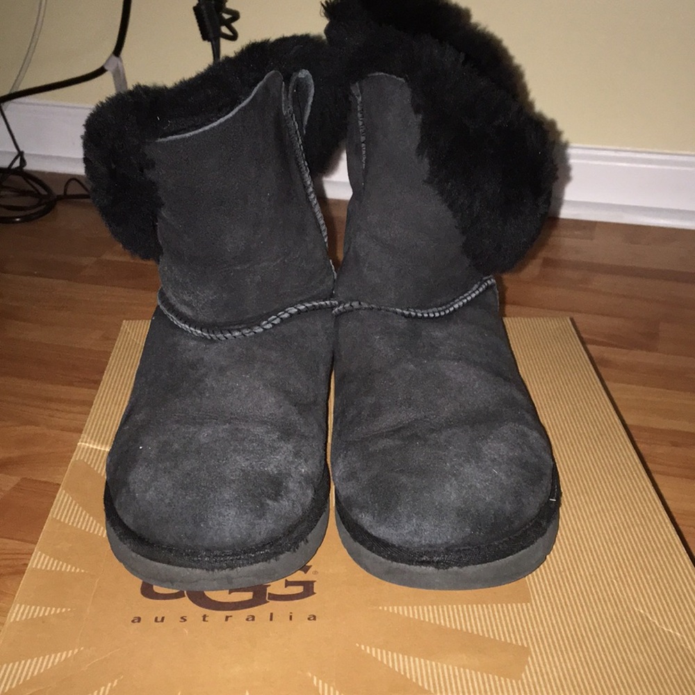 Black Bailey Bow UGGS Australia